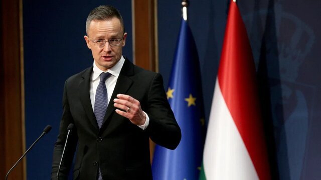 مجارستان: با زمستان سخت پیش رو، پذیرفتن طرح صلح آمریکا به سود اوکراین است / تشدید درگیری می‌تواند به جنگ جهانی سوم بینجامد که به نظر من هسته‌ای خواهد بود