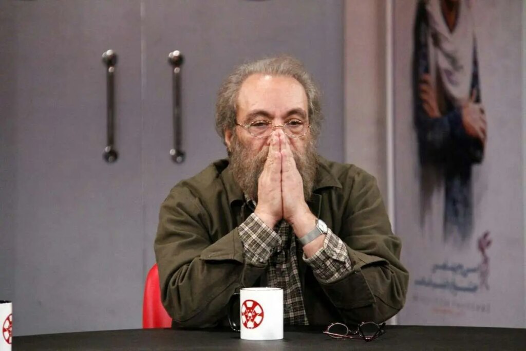 فراستی از دست نداد