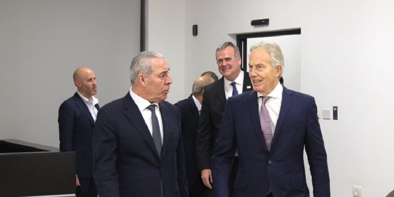 گفت و گوی معاون تشکیلات خودگردان فلسطین با تونی بلر و نماینده آمریکا