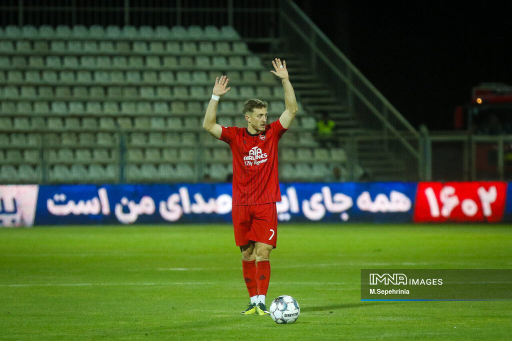 فیلم تراکتور گل مردود ساخته ناسف قارشی + لینک دانلود