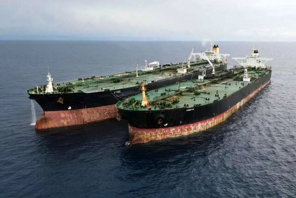 حراج نفتکش توقیف شده ایرانی در اندونزی