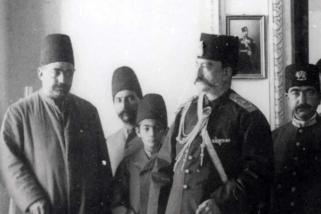 «همسران و دختران ناصرالدین شاه» در کاخ سلطنت‌آباد؛ سال 1271