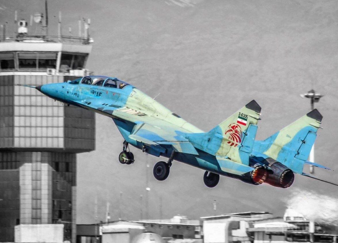 از توضیحات ارتش در مورد جت های جنگنده تا جزئیات بیشتر در مورد افزایش نرخ بنزین