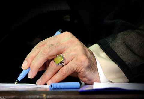 پیام رهبر انقلاب به دختر نقره ای ایران در بازی های اسلامی