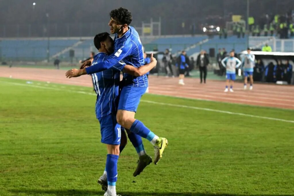 مهاجمان گل نخورده استقلال; هر بازی ضعیف تر از قبل