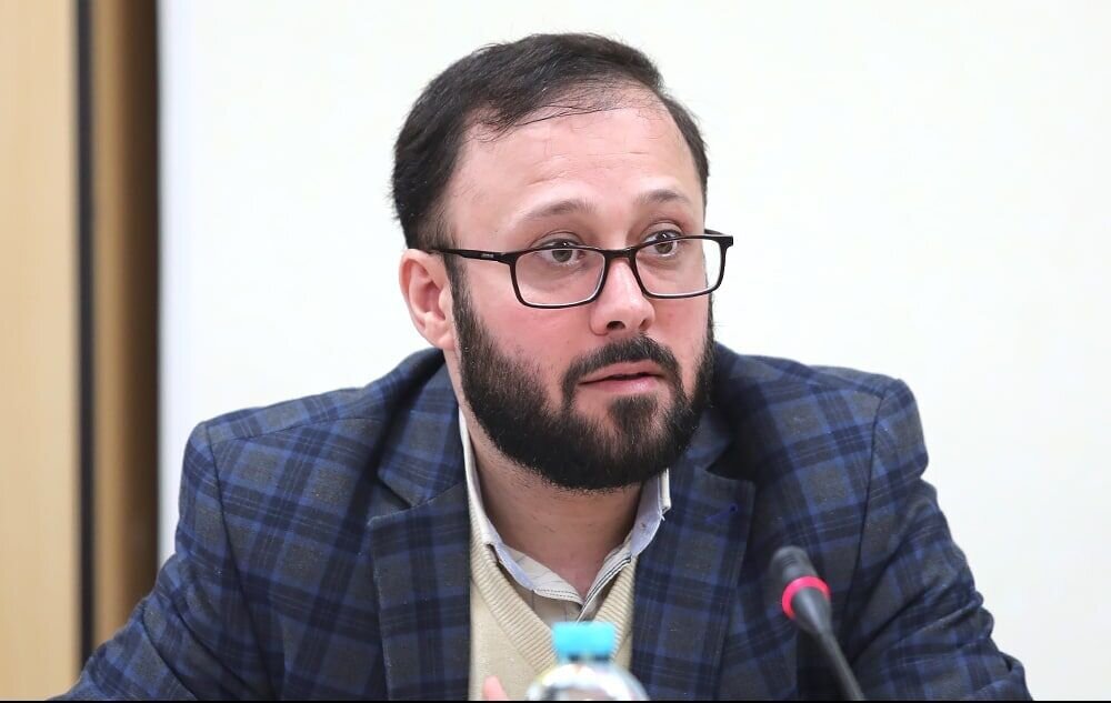 سفر عراقچی به فرانسه; شرایط و ضوابط ایران برای احیای مسیر دیپلماسی