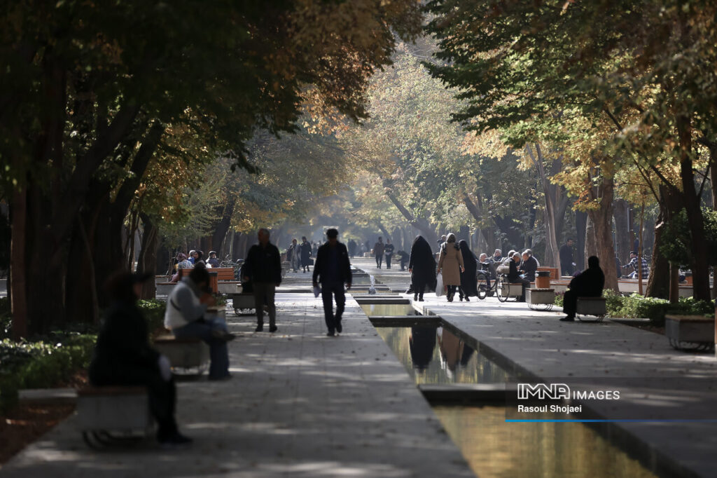 گزارش کامل هواشناسی وضعیت آب و هوا و بارندگی اصفهان | کاهش محسوس دما و بارش صفر در اصفهان