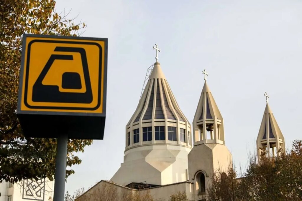 تصاویر; آیین بهره برداری از ایستگاه مترو مریم مجدس