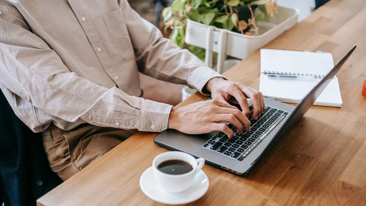 مصوبه پارلمان پرتغال؛ پیام دادن مدیران به کارکنان بعد از پایان ساعت کار ممنوع شد