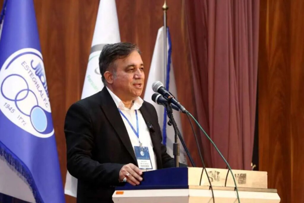 استقلال - فولاد بدون تماشاگر می ماند؟!