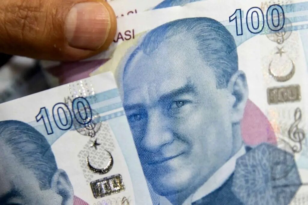 قیمت لیر ترکیه امروز یکشنبه 9 آذر 1404