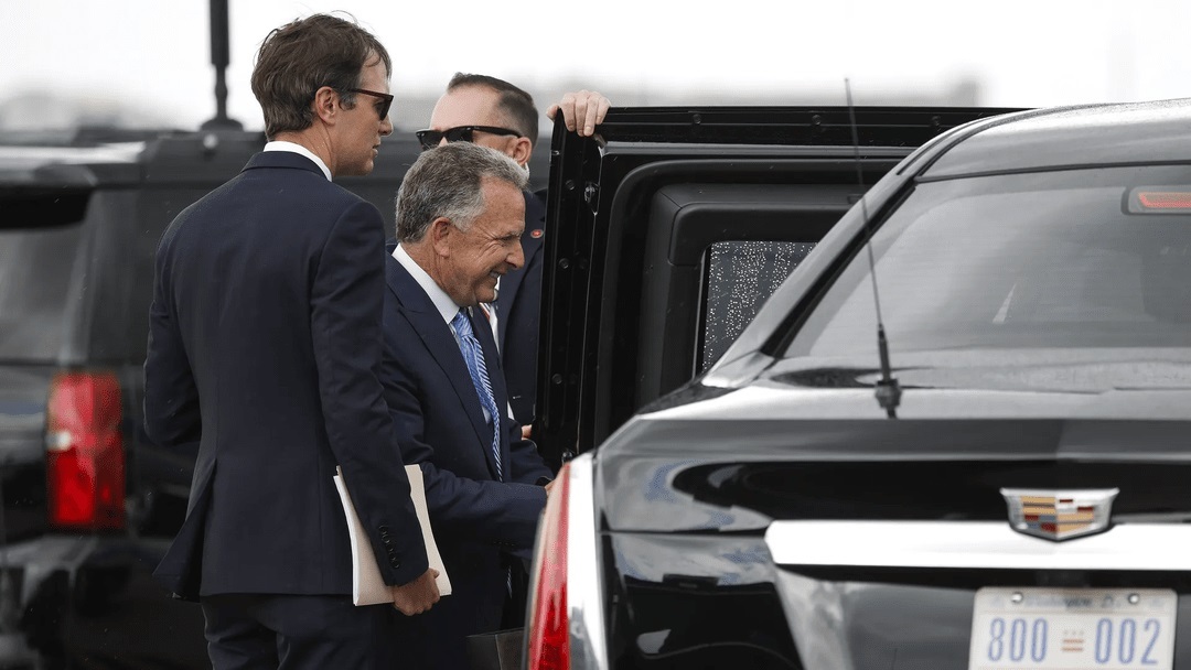 آکسیوس: فرستادگان ترامپ سه‌شنبه طرح صلح را تحویل پوتین می‌دهند