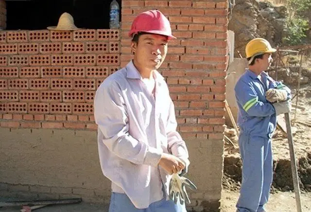 اتباع غیرمجاز و مازاد بر نیاز باید کشور را ترک کنند/ جزئیات لایحه مهاجرت