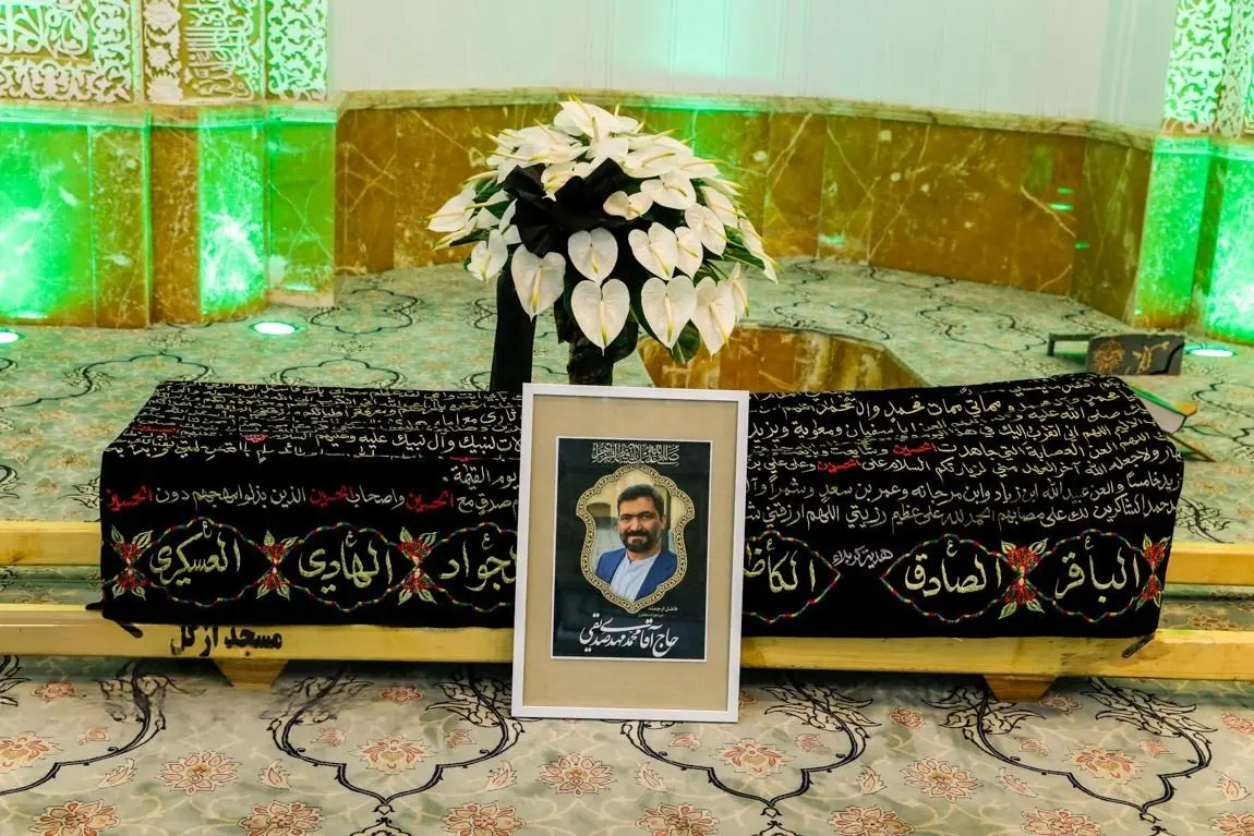 تصاویر؛ گریه‌های بی‌امان کاظم صدیقی در تشییع فرزندش