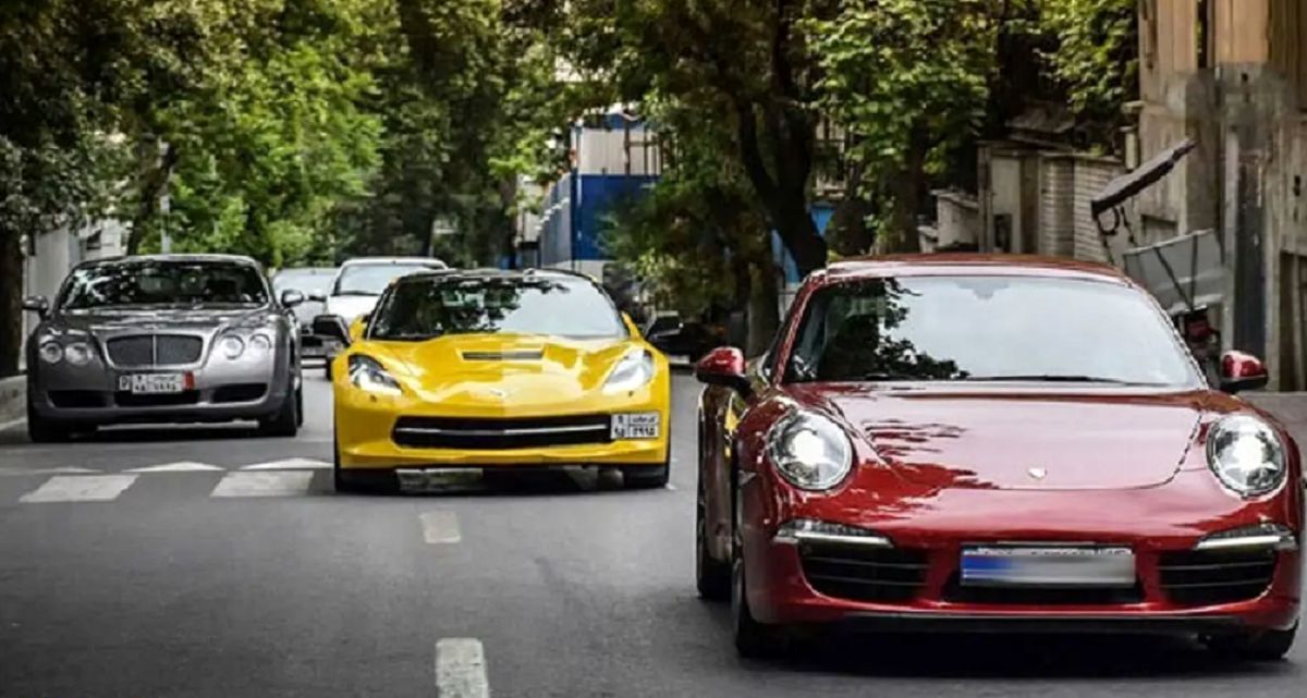 دور دور خودروهای لوکس گذر موقت در شهرهای سرزمین اصلی