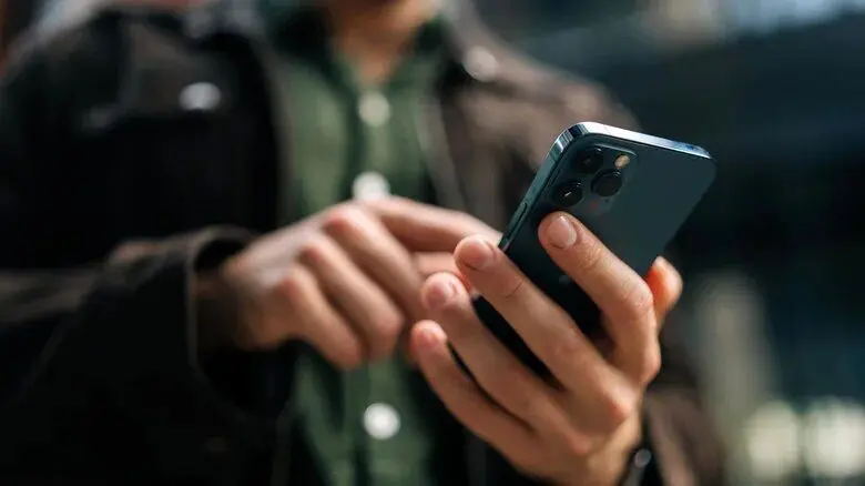 رویارویی اندروید و iOS؛ کدام سیستم عامل امن تر است؟