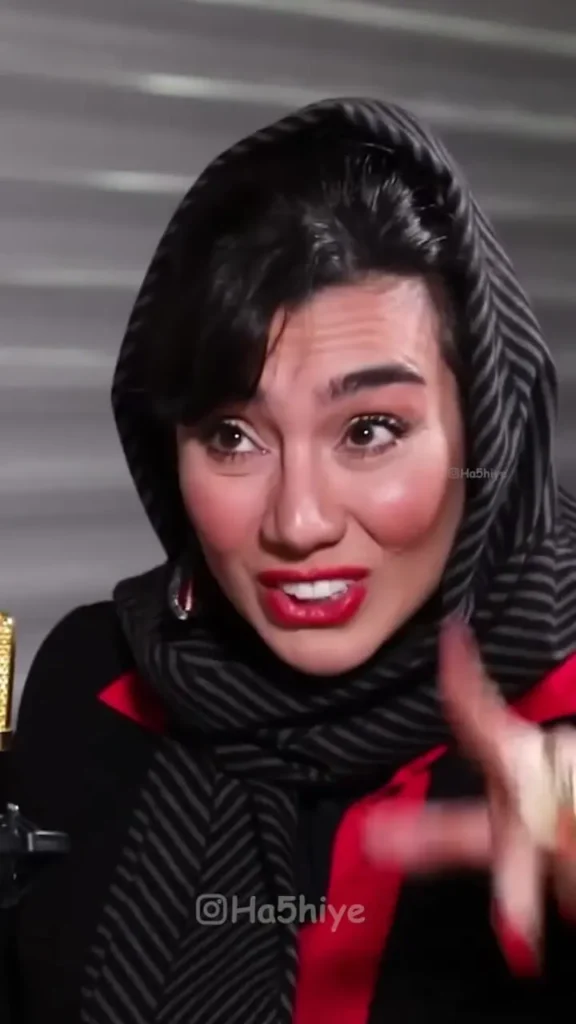 رپ خوانی خاطره حاتمی بازیگر سریال گرگ و میش وسط مصاحبه