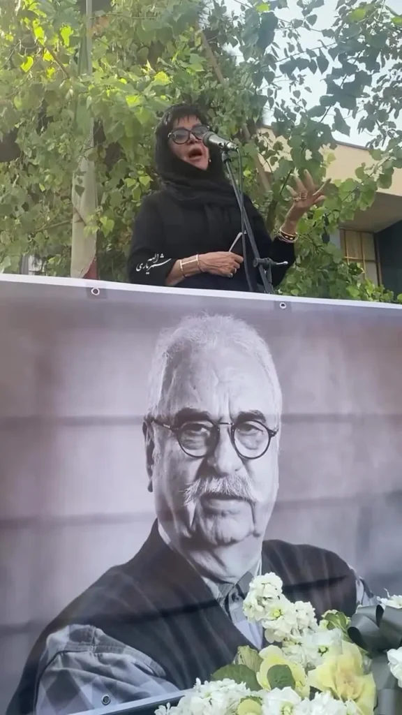 صحبت‌های احساسی فرزانه کابلی در مراسم تشییع همسرش هادی مرزبان