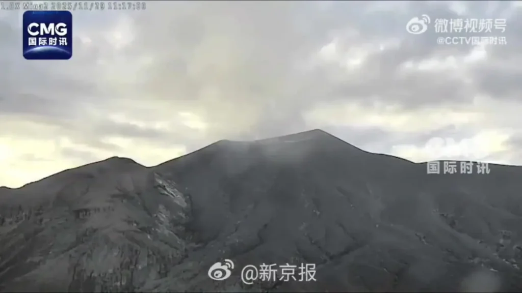 فوران آتشفشان پوراسه در کلمبیا