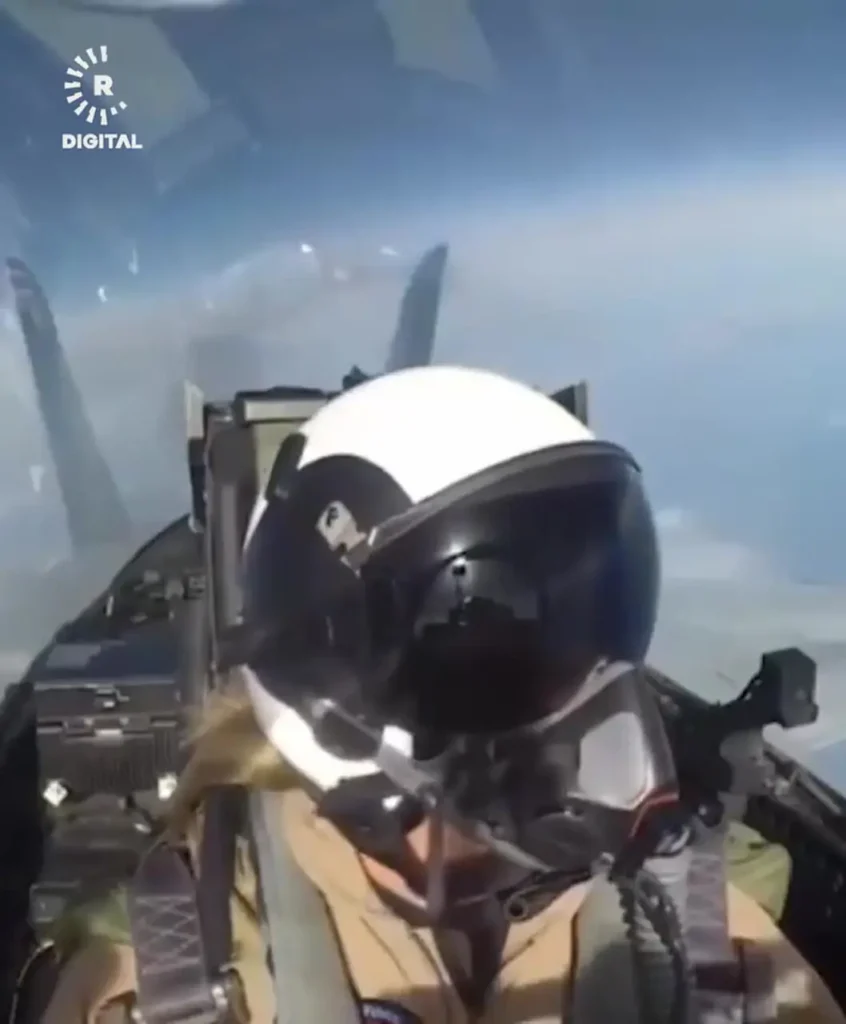 پرواز عروس ترامپ با جنگنده اف 18