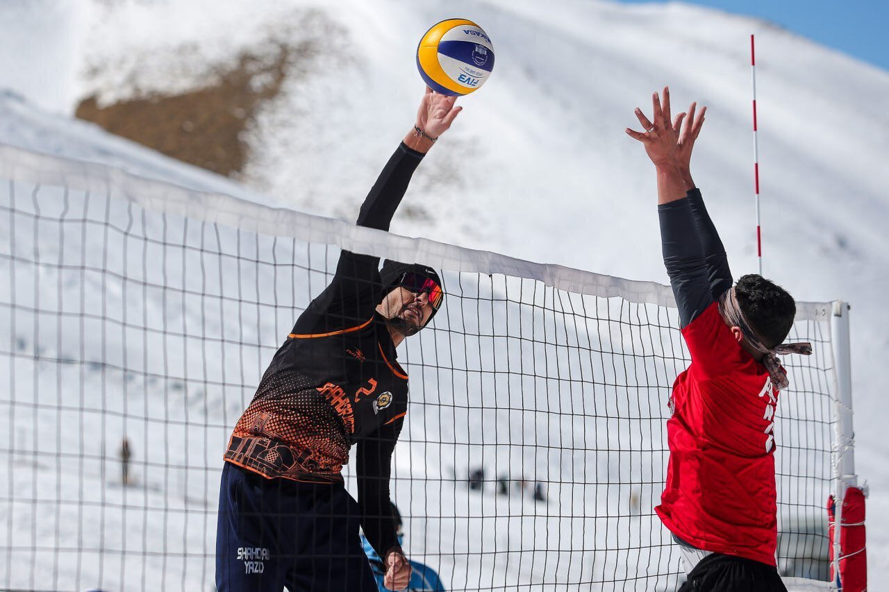 ایران میزبان اولین دوره مسابقات والیبال برفی قهرمانی آسیا بود
