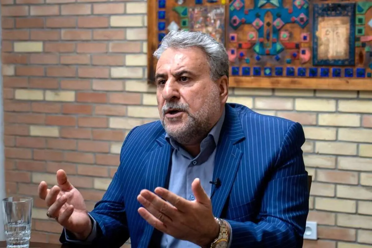 فلاحت پیشه: مادورو به فکر فرار است، مسئولان ما همچنان غرق در شعار هستند!