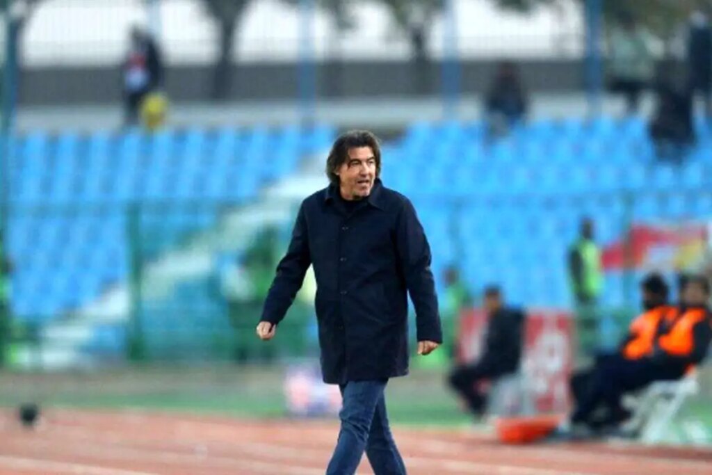 ماجرای دیدار عجیب ساپینتو با 2 ستاره استقلال