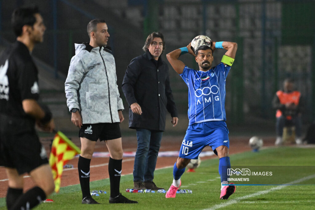 شهرورد 106; دربی هیجان انگیز تهران برای تعیین سرنوشت سرخابی ها