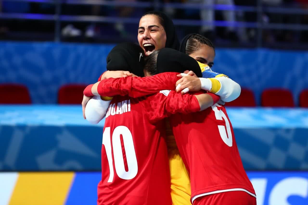 4 ماه فرصت داشتیم با تیم های برتر دنیا مسابقه بدیم/ ذهنیت برنده ای در تیم ملی ایجاد کردیم