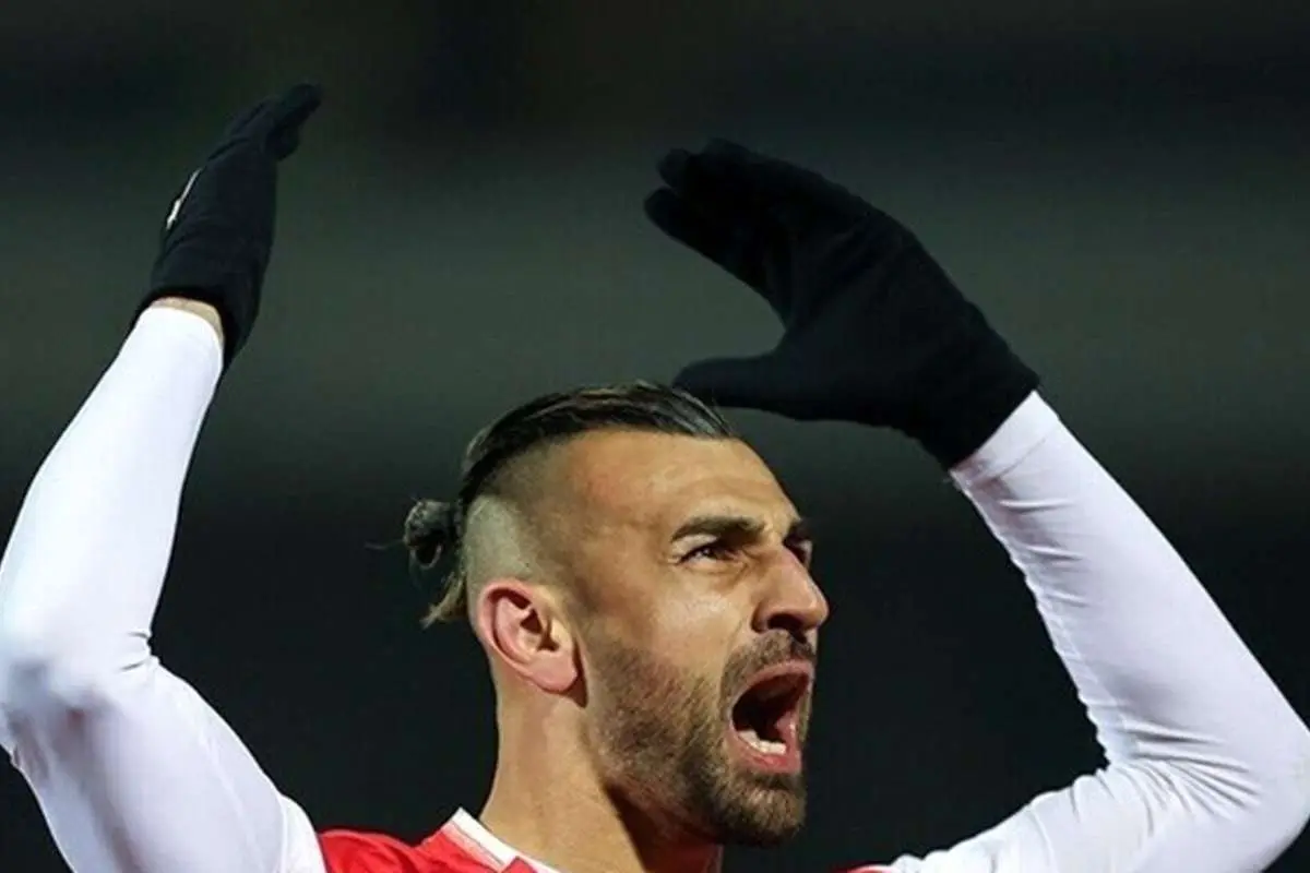 مهاجم محبوب پرسپولیس نتیجه دربی ترکیه را پیش بینی کرد!