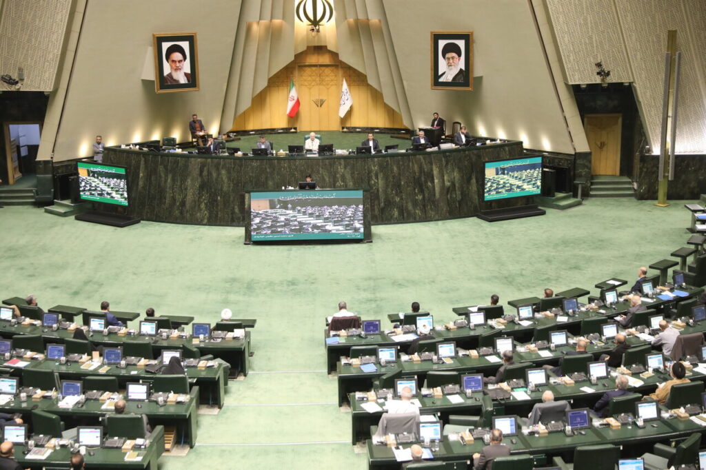 تعیین سازوکار رسیدگی به پرونده محکومان مالی که در خارج از ساعت کاری جلب می‌شوند