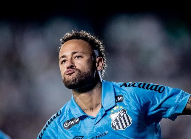 هت تریک نیمار برای سانتوس با پای مصدوم