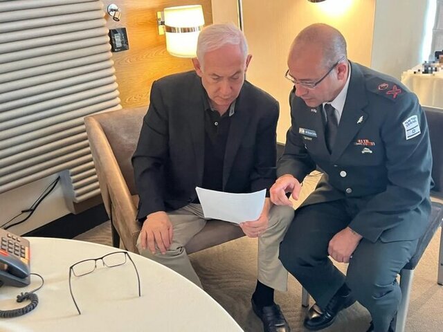 نتانیاهو رومن گافمن، مشاور نظامی خود را به عنوان رئیس جدید موساد انتخاب کرد / منابع عبری: همسر نتانیاهو در روند انتخاب رئیس جدید موساد نقش داشته / این دومین بار است که فردی خارج از ساختار داخلی موساد برای ریاست آن انتخاب می‌شود