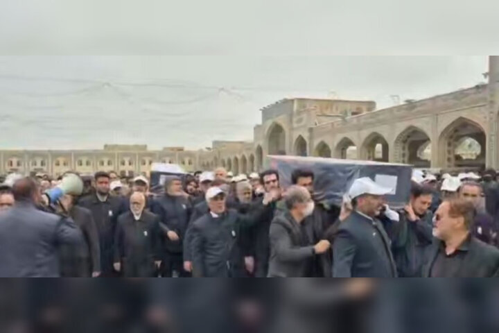 از آغاز رزمایش بزرگ نیروی دریایی سپاه تا تشییع همسر و فرزند معاون رئیس جمهور