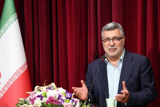 ضرورت فراهم کردن شرایط رفاهی برای دانشجویان/ از دوره تحصیل لذت ببرید