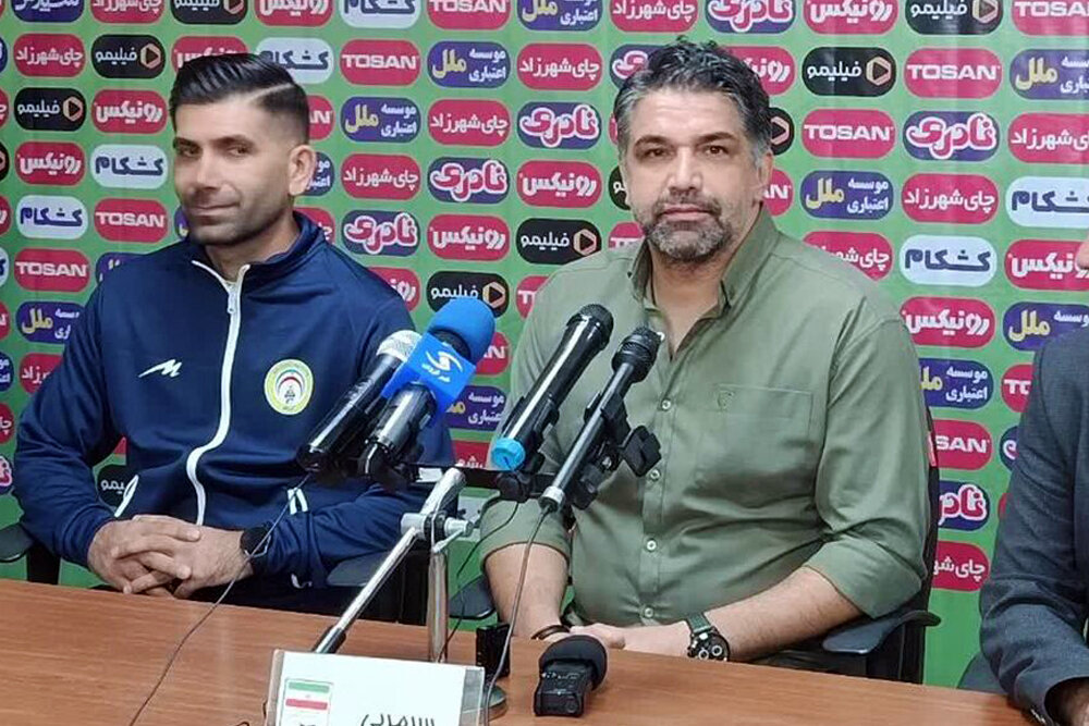 پیروز قربانی: از دست برخی از بازیکنانم ناراحت هستم