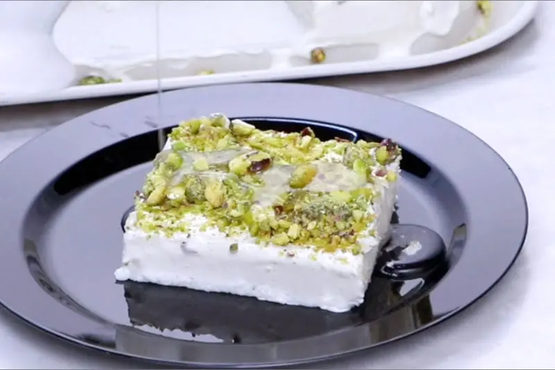 دسر شبانه لبنانی