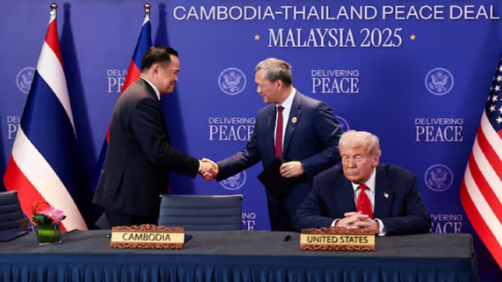 چگونه درگیری تایلند و کامبوج از آتش‌بس تحت حمایت ترامپ، به حملات هوایی رسید؟