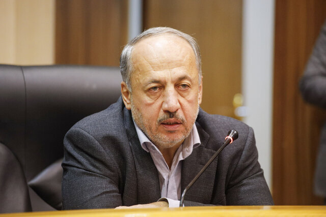 تغییر ساعت کاری ادارات کشور در فصل زمستان | خدمت‌رسانی حمل‌ونقل عمومی در ساعات جدید