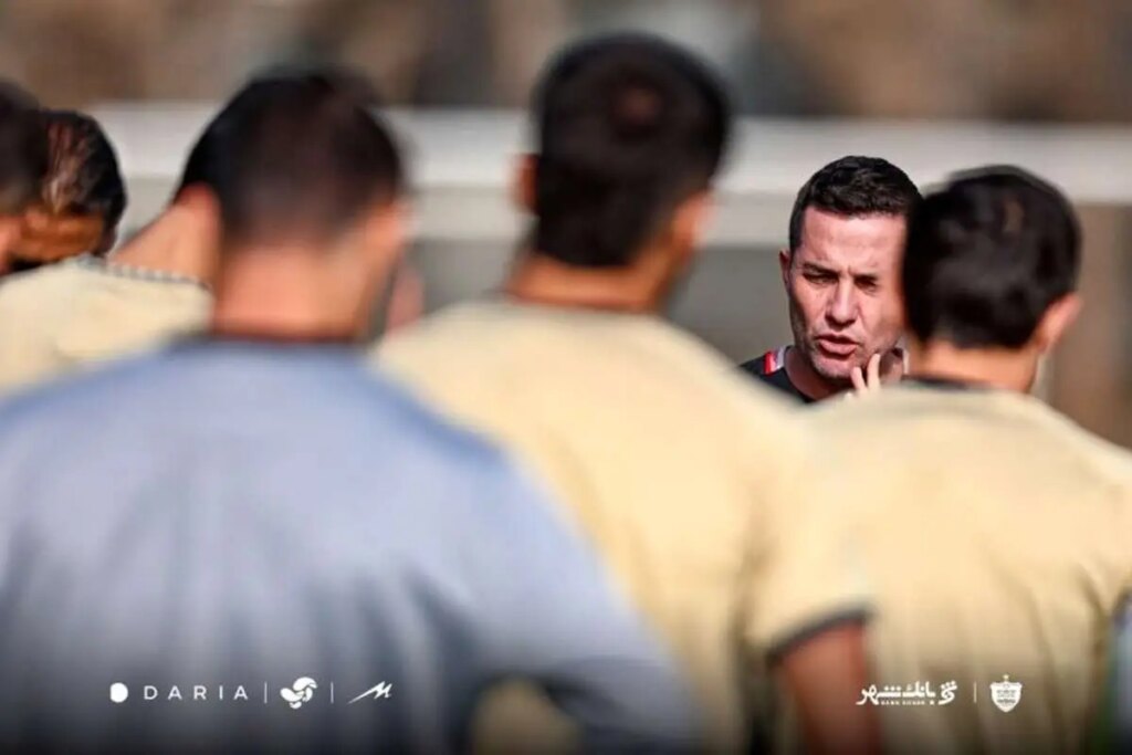 زمان بازی پیکان و پرسپولیس در ورزشگاه قوامین