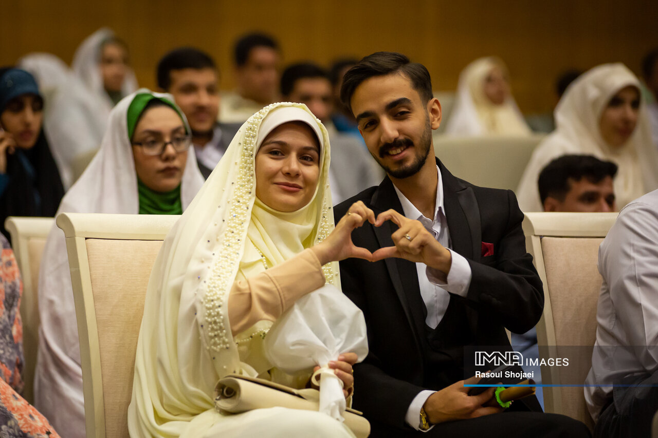 ازدواج سفری به سوی تعهد و رشد متقابل است