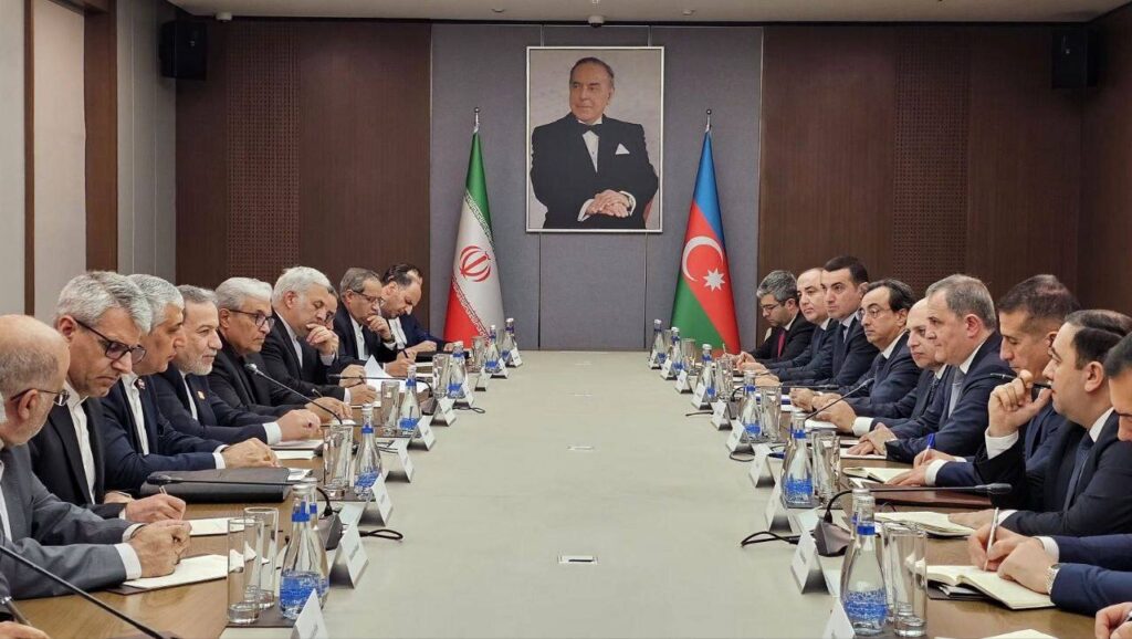 دیدار وزیر امور خارجه جمهوری اسلامی ایران با وزیر امور خارجه جمهوری آذربایجان