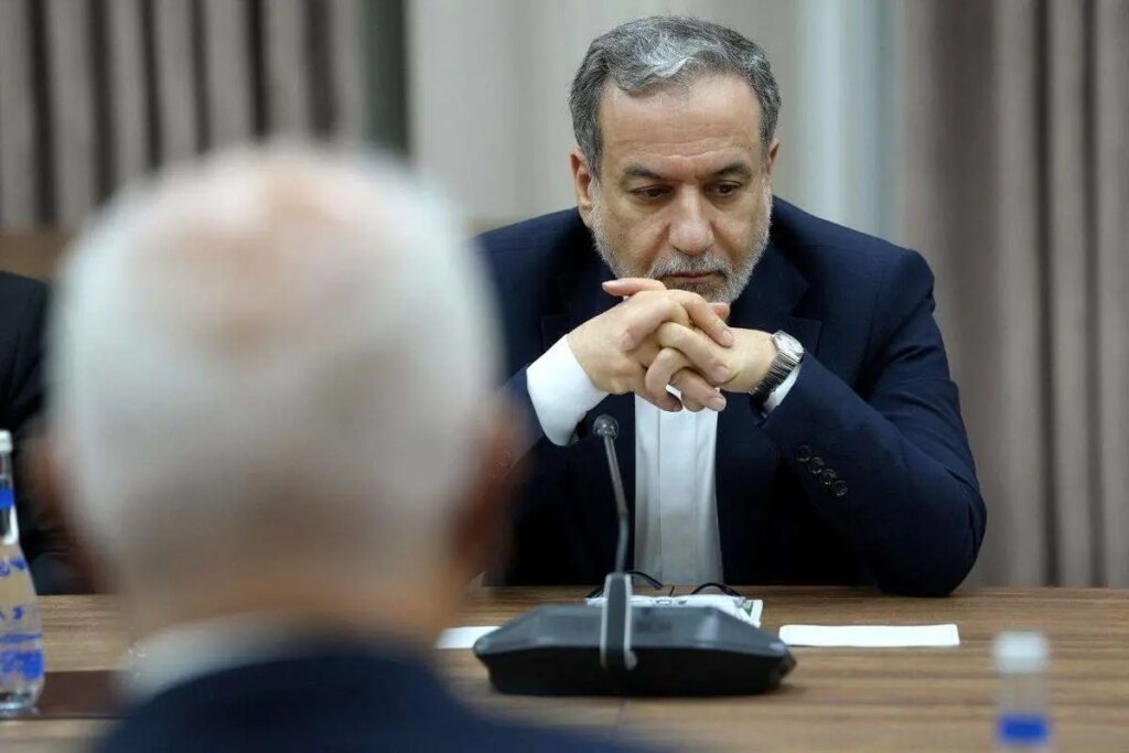 نشست خبری عراقچی و وزیر امور خارجه جمهوری آذربایجان