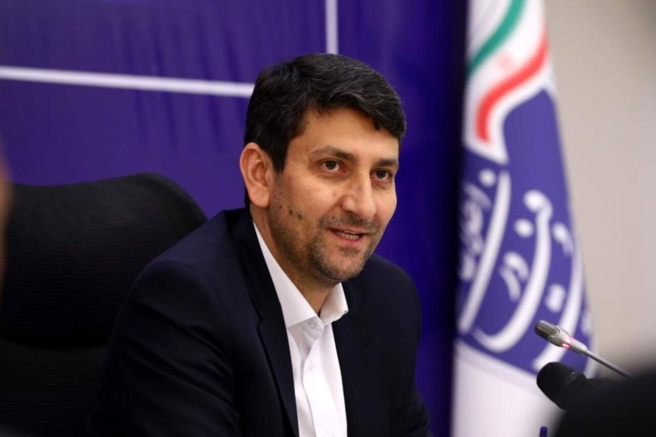 از حضور 5 هزار زن در پست های مدیریتی تا دستور وزیر ارتباطات برای جمع آوری سیم کارت های سفید