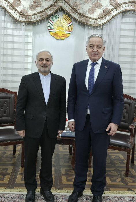 معاون کنسولی وزارت امور خارجه ایران با وزیر امور خارجه تاجیکستان دیدار و گفتگو کرد