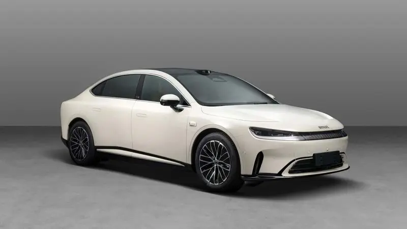 سدان هوشمند 