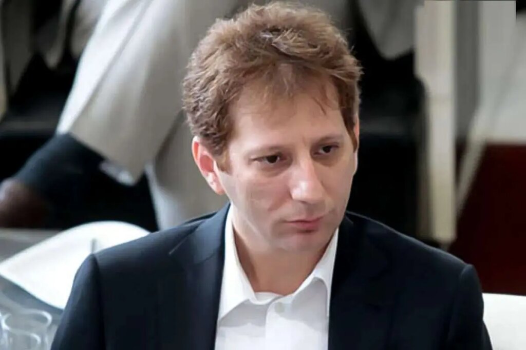 عوض شو/ راز خودروی لوکس بابک زنجانی فاش شد