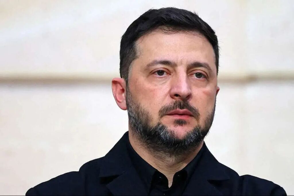 در حالی که فشار‌های آمریکا برای پایان جنگ اوکراین افزایش یافته، زلنسکی احتمال همه‌پرسی درباره کنترل سرزمینی در شرق کشور را مطرح کرد/ او بر موضع خود مبنی بر اینکه کی‌یف هیچ قلمرویی را به مسکو واگذار نخواهد کرد، پا فشاری می‌کند