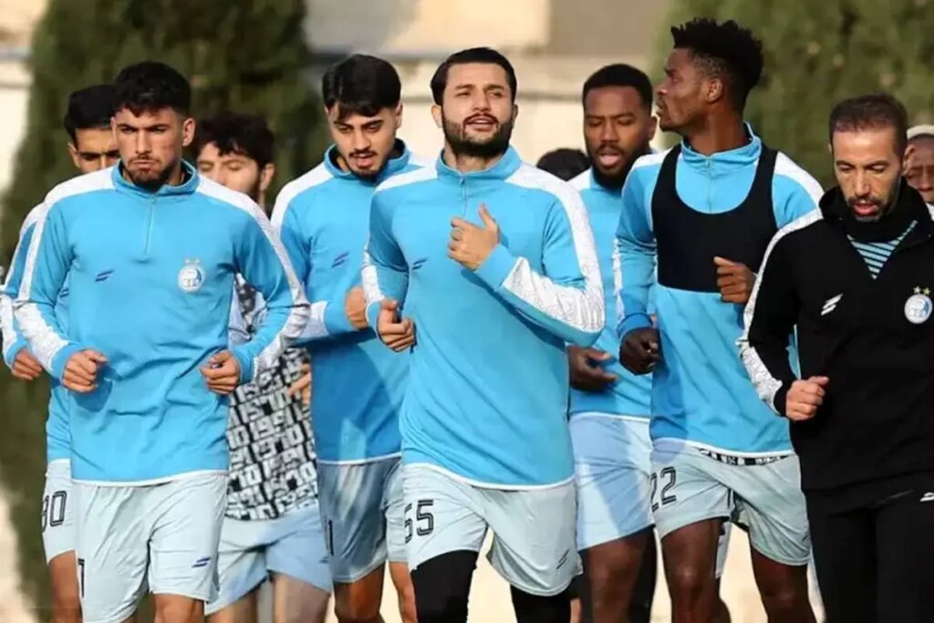 احتمال غیبت 3 ستاره استقلال مقابل خیبر