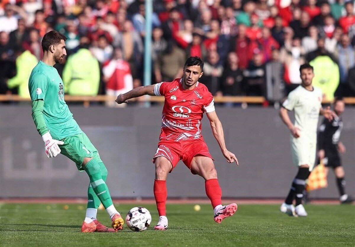 پرسپولیس با اشتباهات مدیریتی ضربه خورد/ کادر فنی تراکتور کار سختی دارد